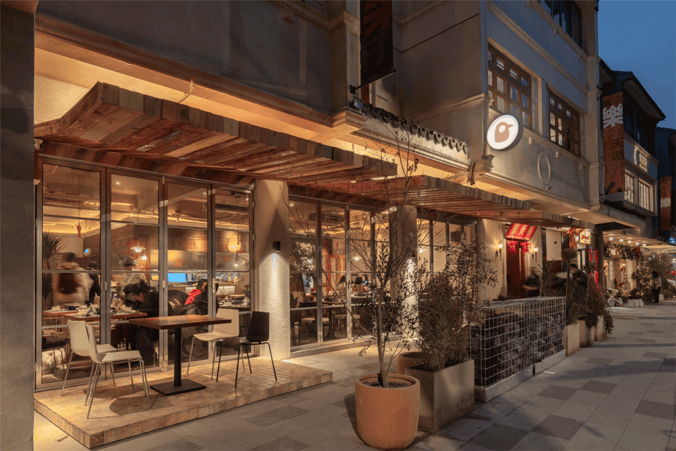 wuque jiu restaurant design by moon architects