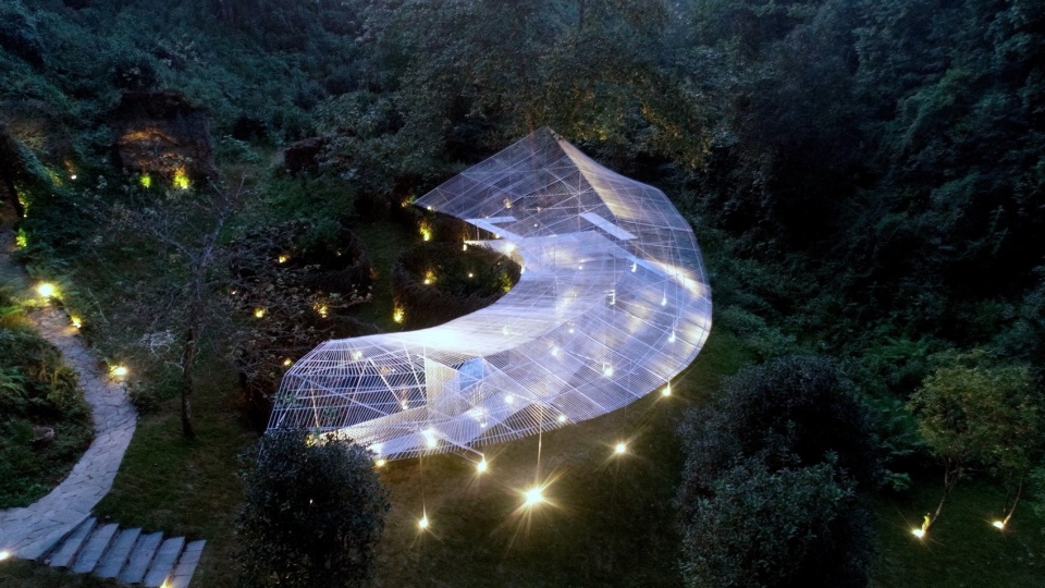 Dali Wuliang Mountain s Phoenix Feather Tea Pavilion by Kong Xiangwei Studio