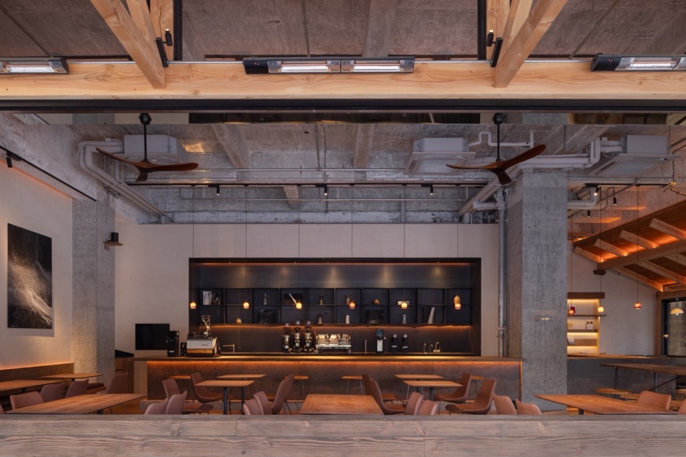SHANYE Coffee BAC Store by GTD