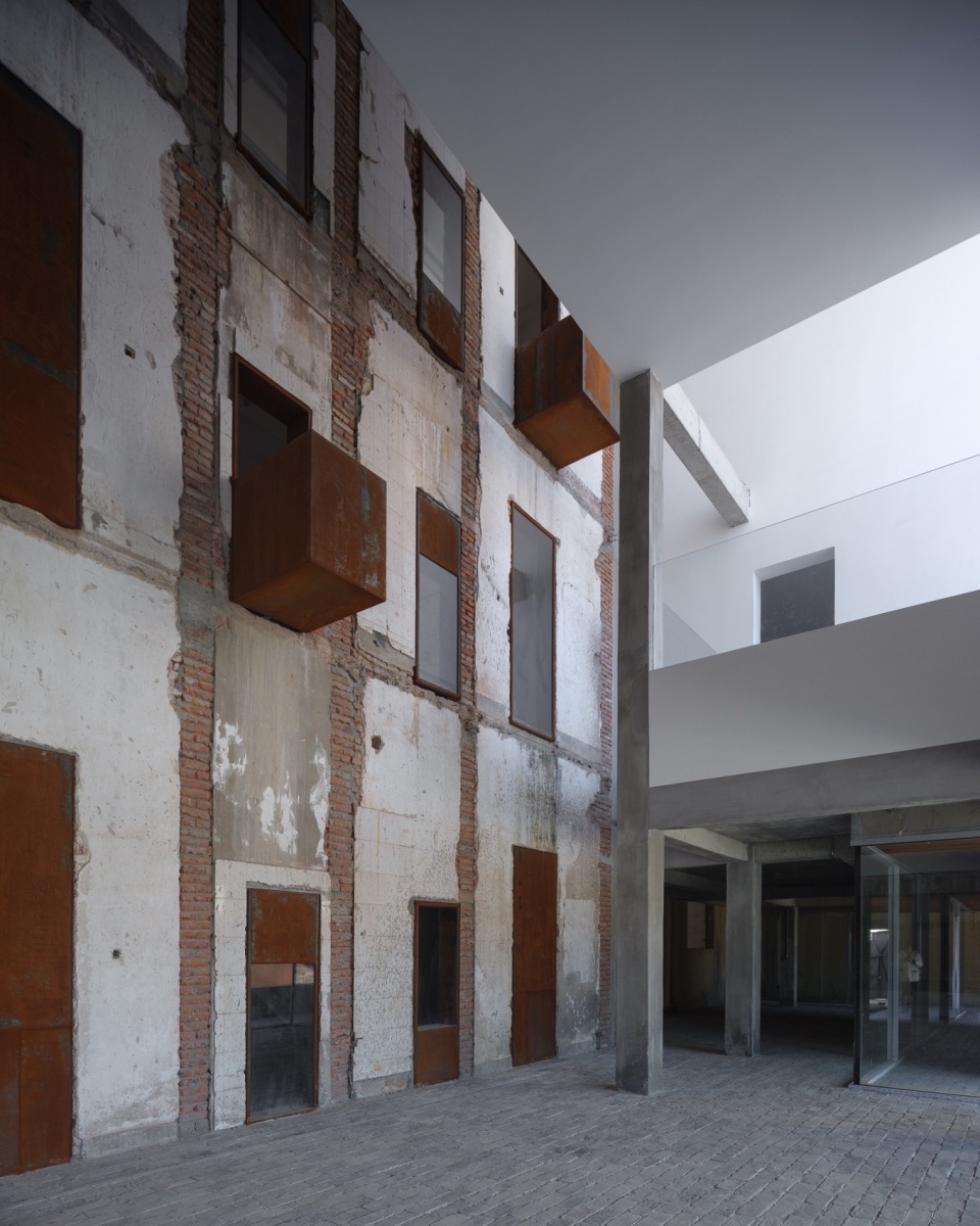 The Yard Dalian Cultural Center by Neri Hu Design and Research Office