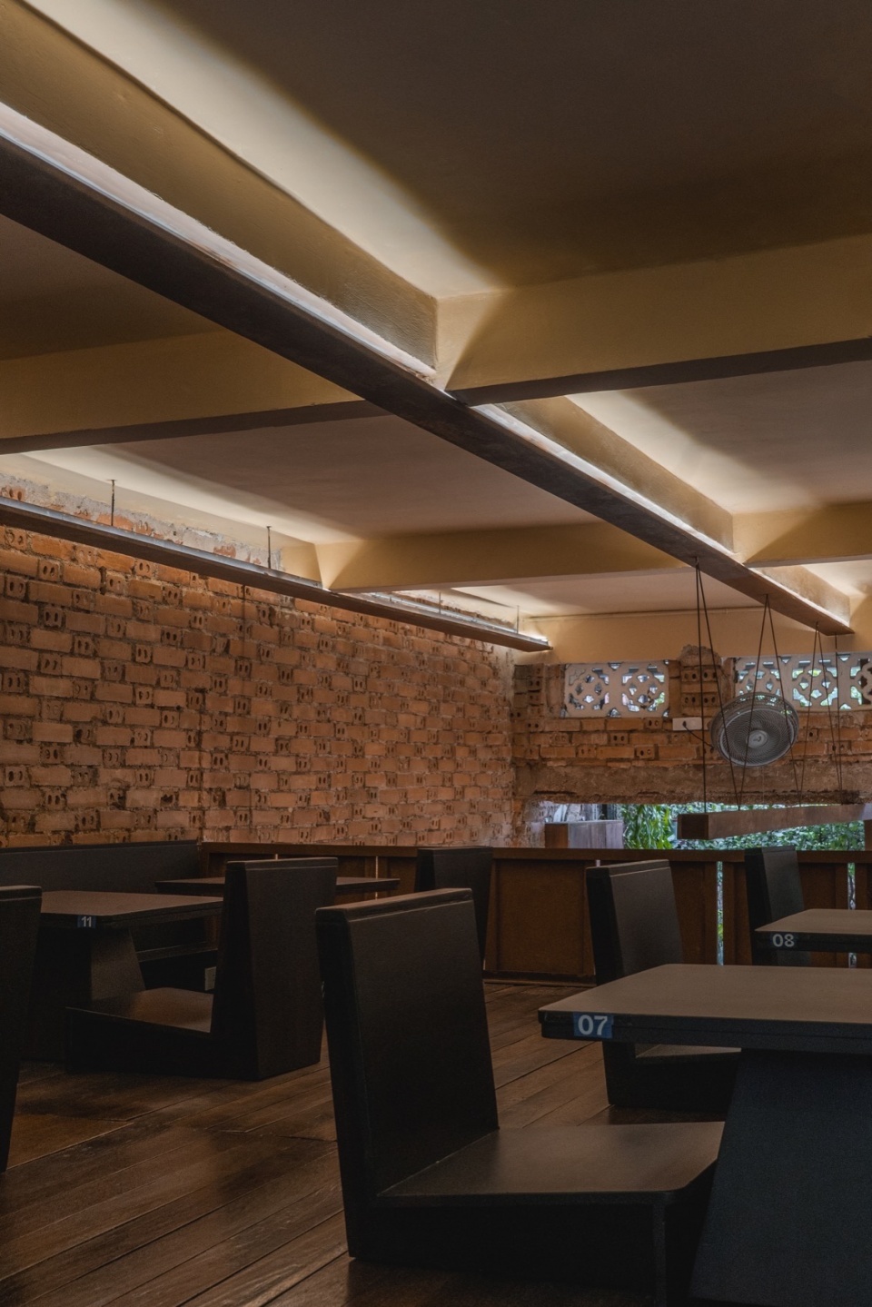 O Plant based Ton That Dam Cafe Restaurant xuong xep
