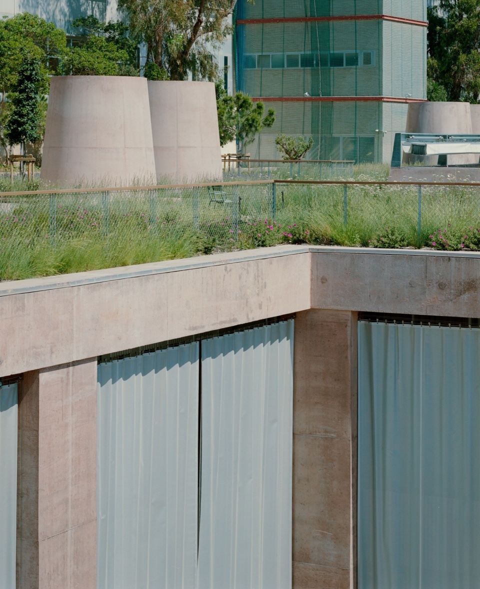 VHIR Research Centre Vall d Hebron Campus by BAAS arquitectura