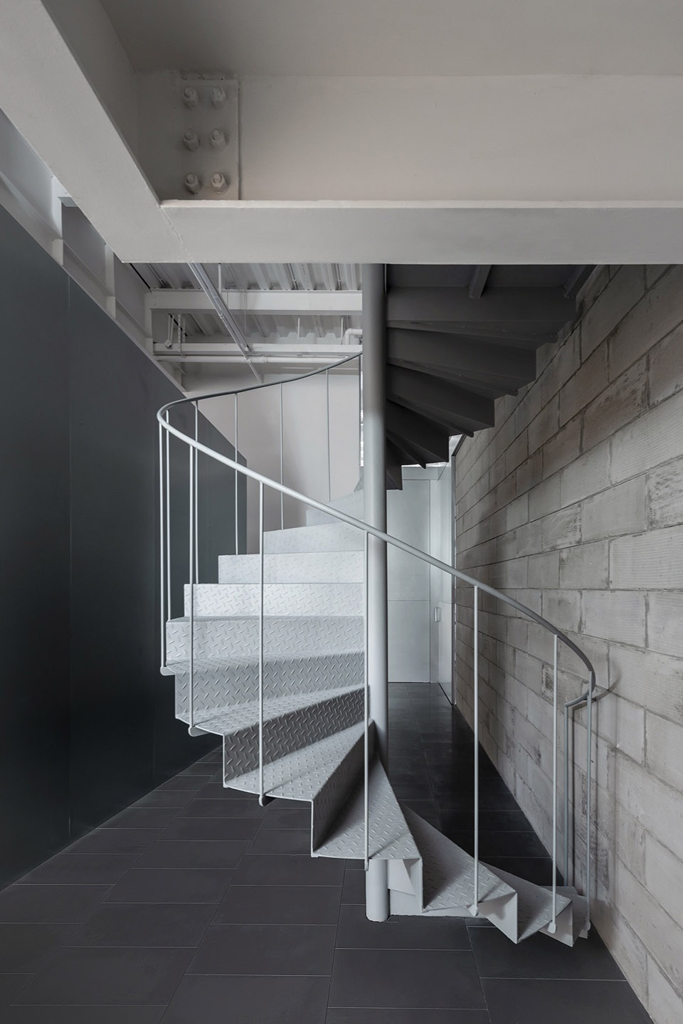 renovation of kaixuanfang studio by atelier siyu