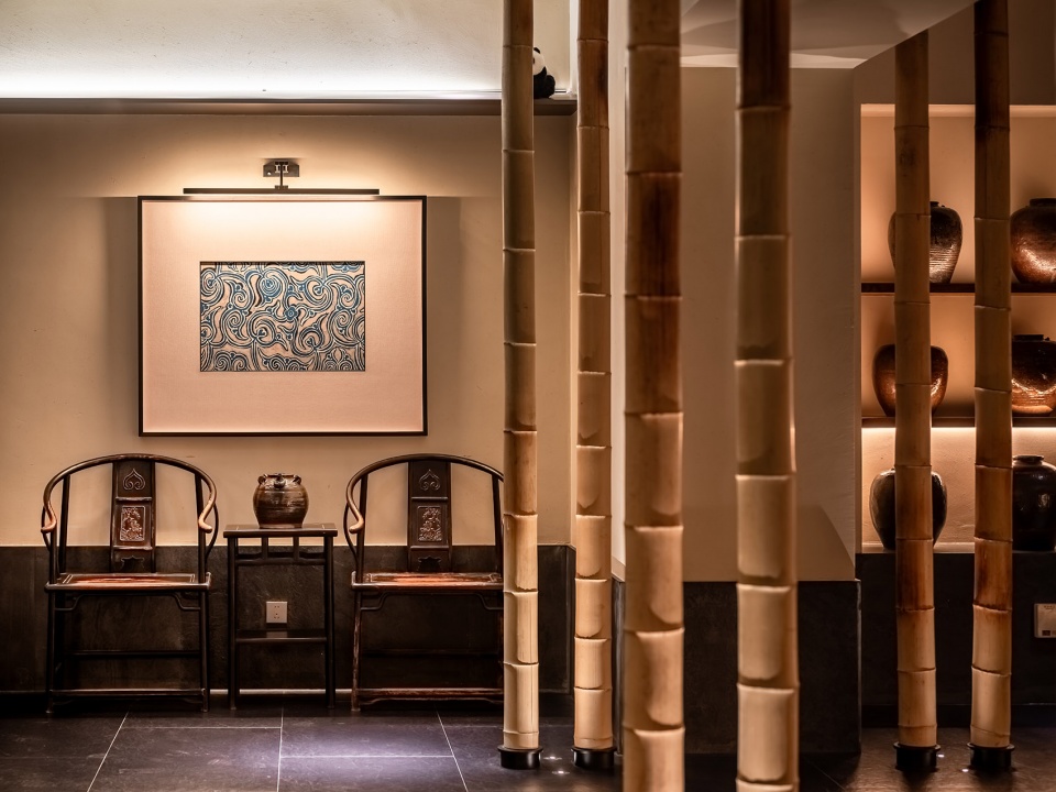 xiaorong garden classic sichuan restaurant by guo xin space design xian