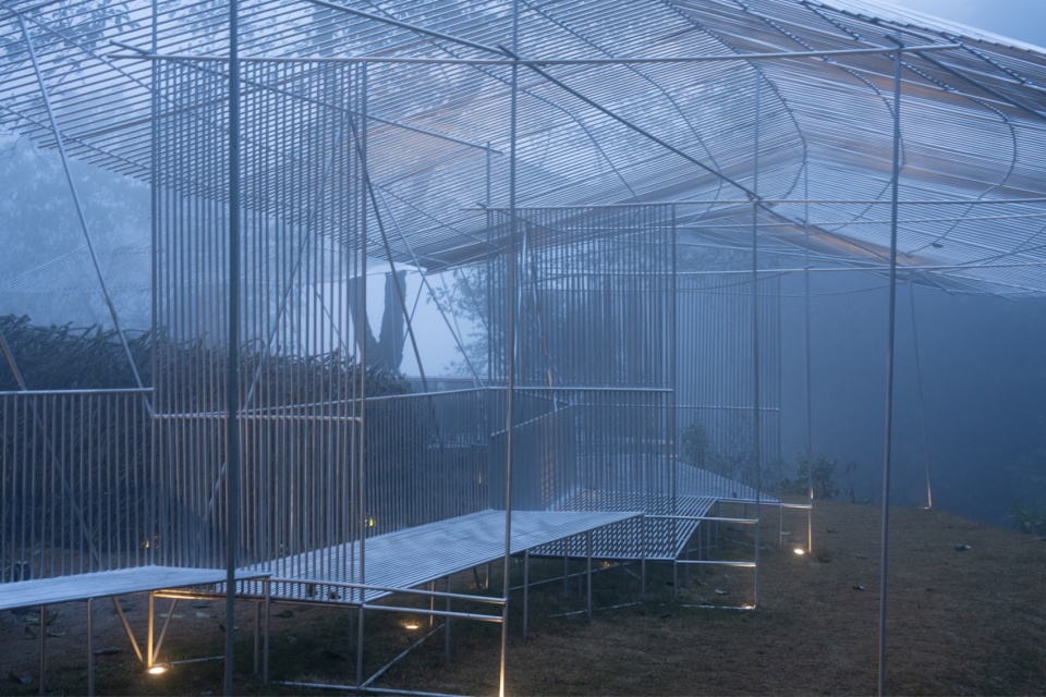 Dali Wuliang Mountain s Phoenix Feather Tea Pavilion by Kong Xiangwei Studio