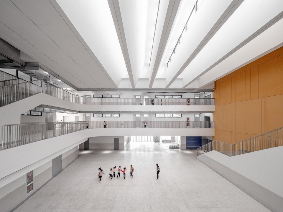 jingle new district zhanqian primary school by tjad
