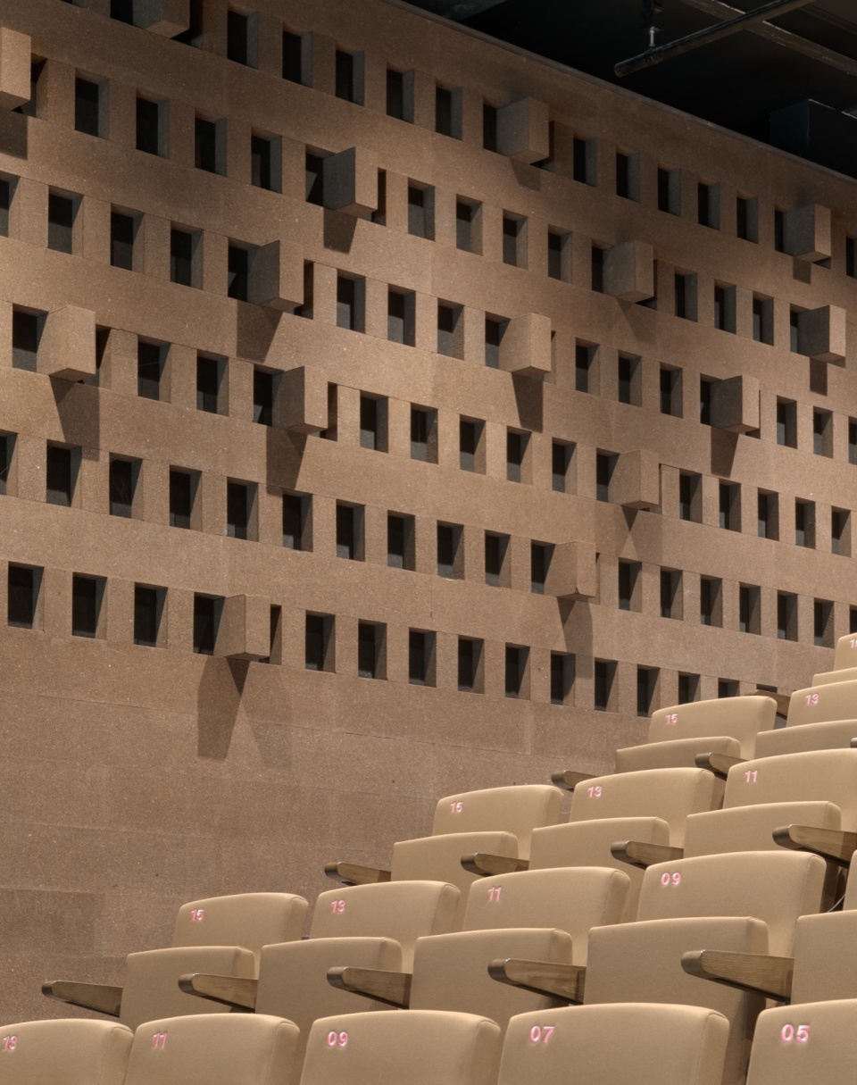 Cultural Centre in Bourg la Reine by Dominique Coulon Associes