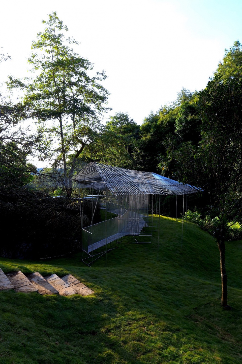 Dali Wuliang Mountain s Phoenix Feather Tea Pavilion by Kong Xiangwei Studio