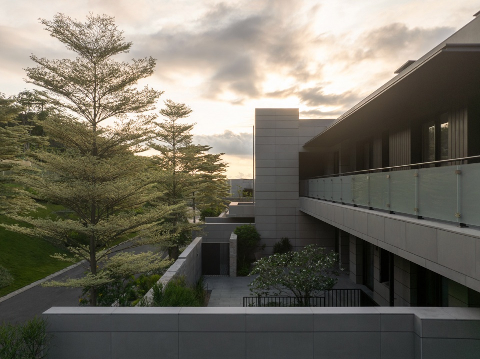 aranya phase iii resort mountain residence landscape by lineplus
