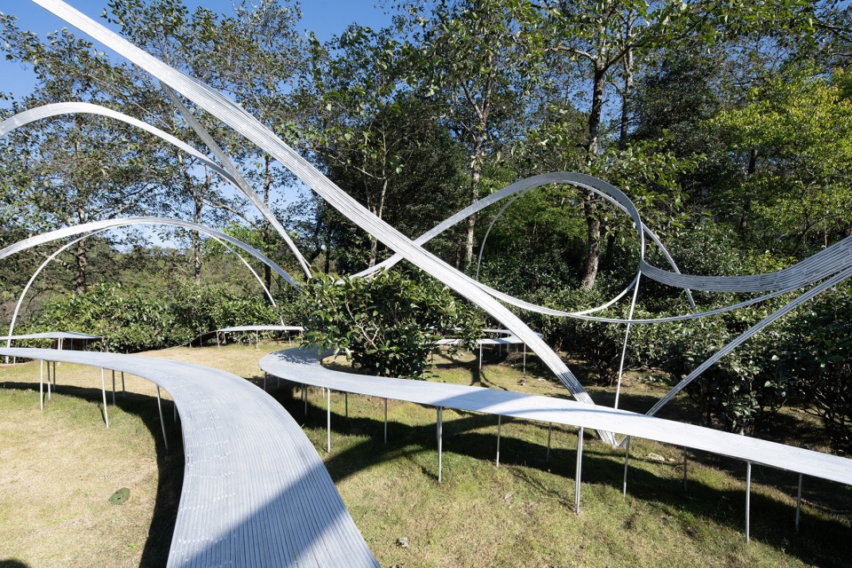 camellia theater on dali wuliangshan highland by kongxiangwei studio
