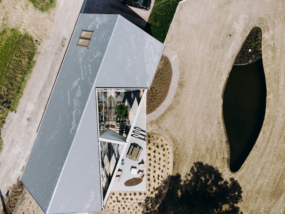 lyco house by oyo architects