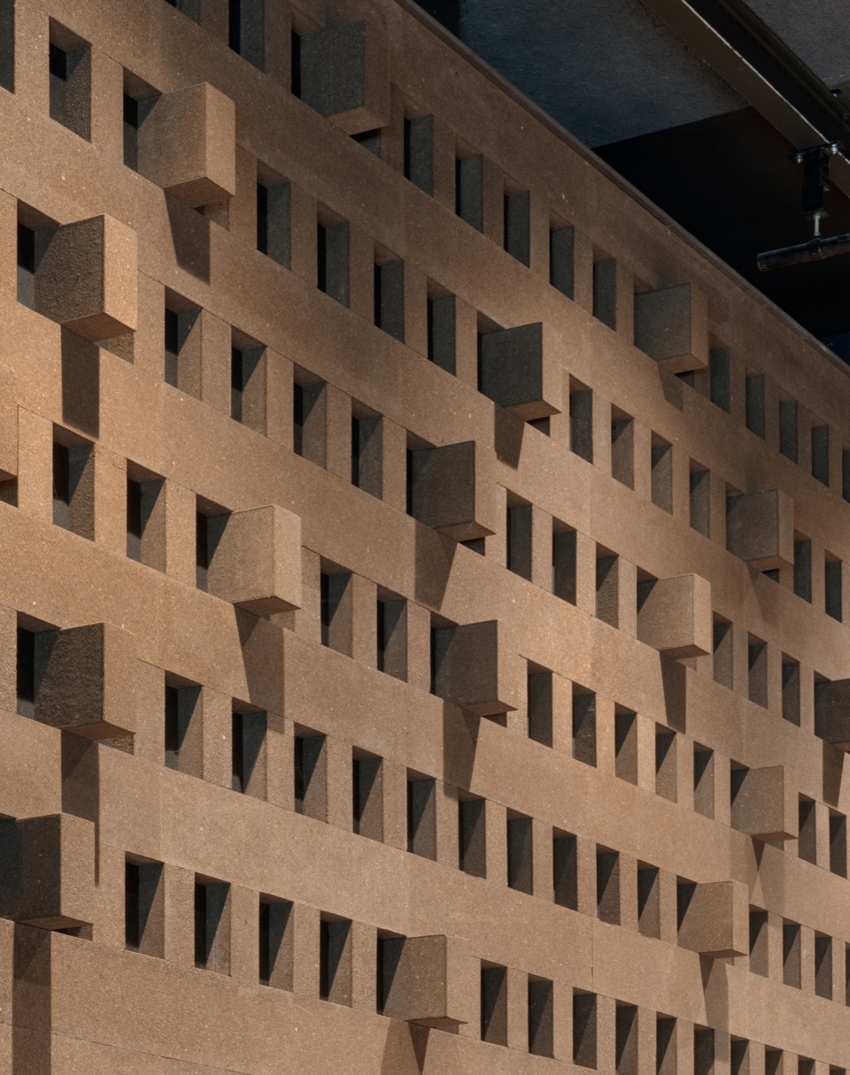 Cultural Centre in Bourg la Reine by Dominique Coulon Associes tpp