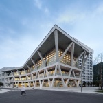 西华大学宜宾产教融合实训基地 / 非常建筑