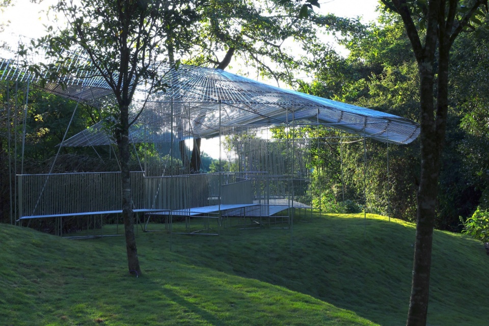 Dali Wuliang Mountain s Phoenix Feather Tea Pavilion by Kong Xiangwei Studio