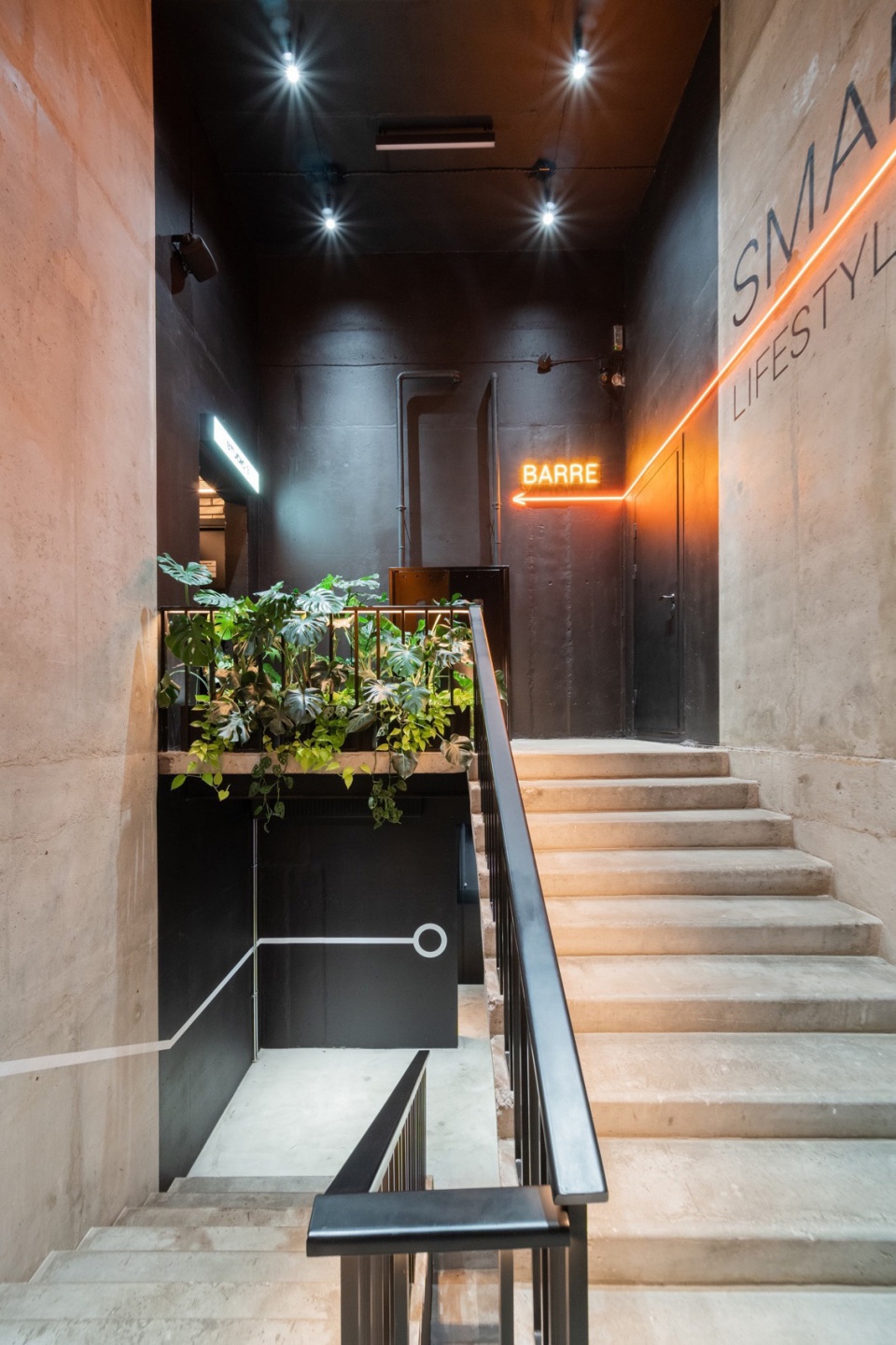 Smartass Kharkiv by Smartass Design Studio
