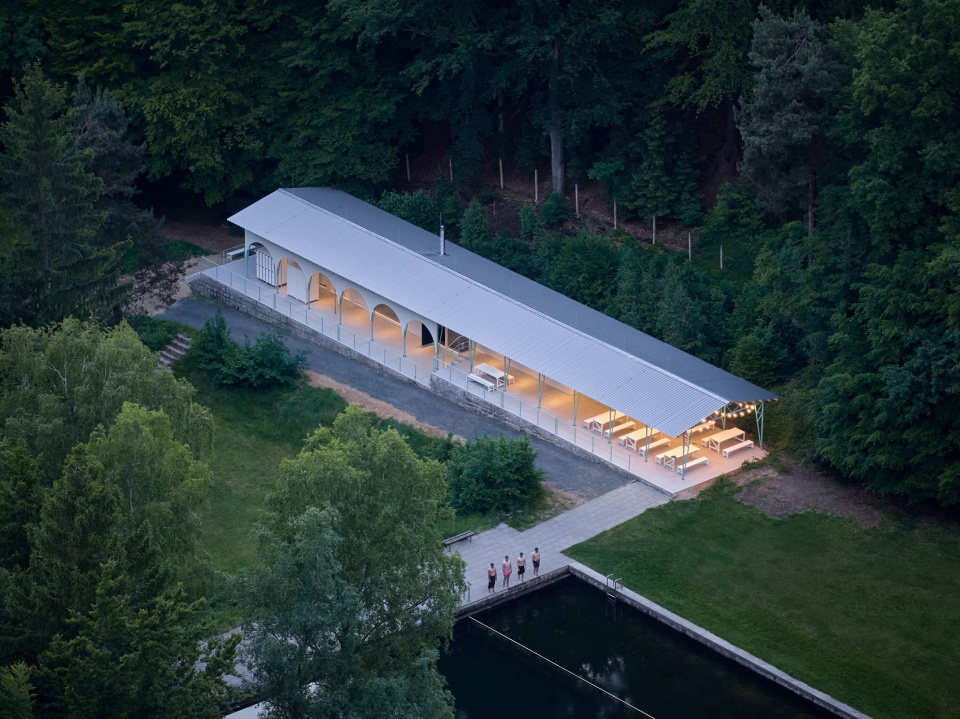 forest pool by mjolk architekti