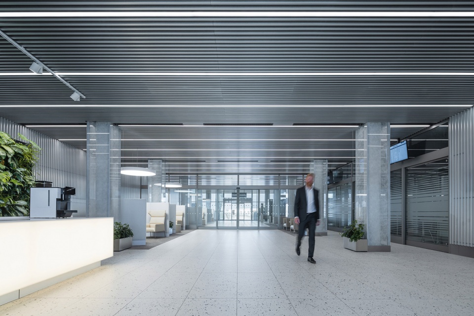 prague airport terminal 3 by ra15