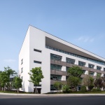 西华大学宜宾产教融合实训基地 / 非常建筑