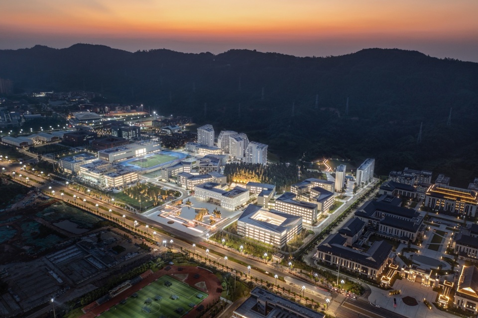 Xihua University Yibin Campus Phase Ⅱ by FCJZ