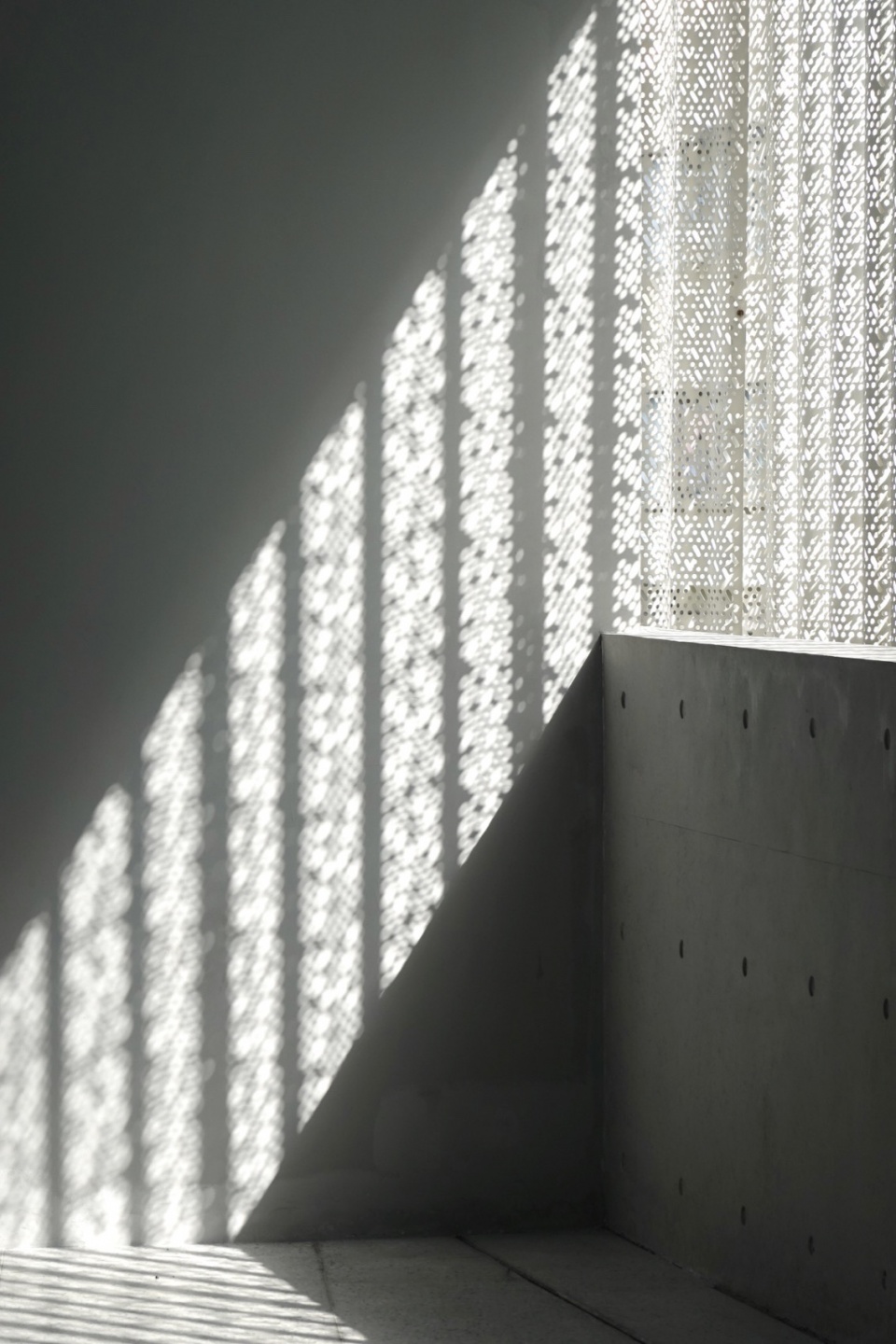 Cuizhu Foreign Language School by Studio Link Arc