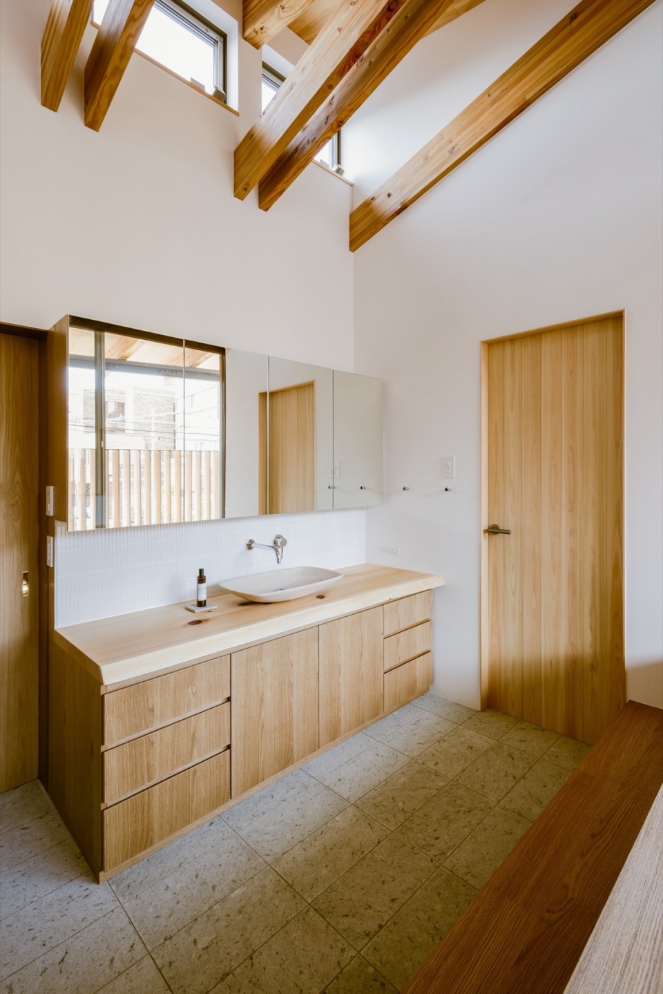 House in Yakumo by koooarchitects Kazuaki Isoda