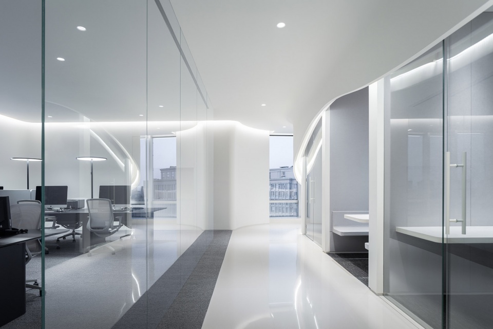 changchun wutai medical office by ippolito fleitz group