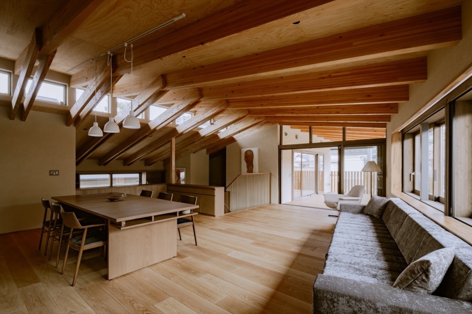 House in Yakumo by koooarchitects Kazuaki Isoda