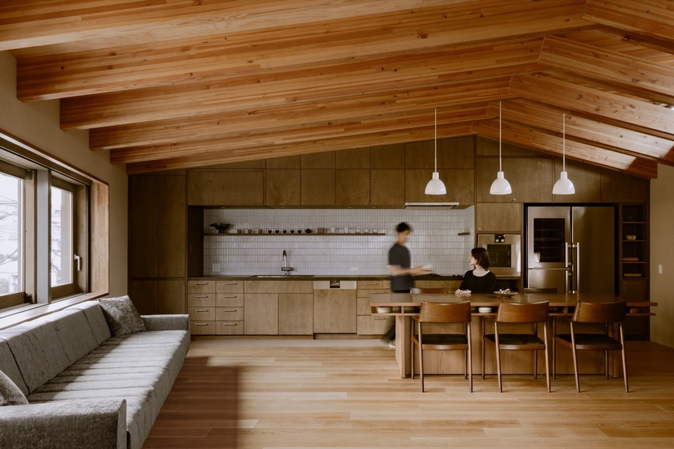 House in Yakumo by koooarchitects Kazuaki Isoda