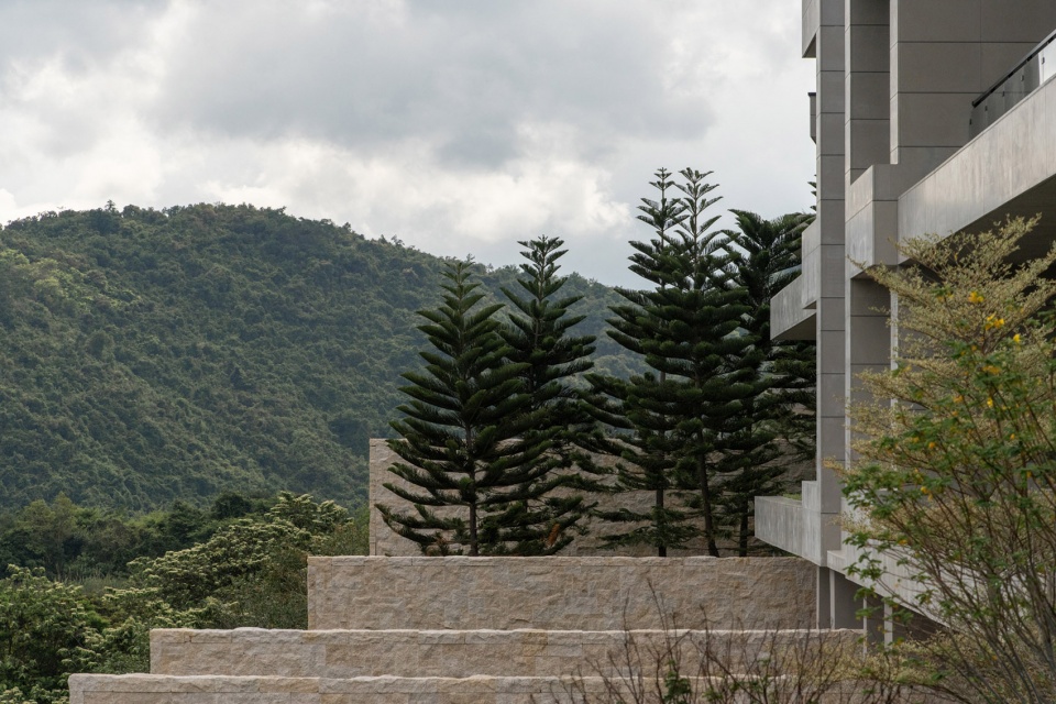 aranya phase iii resort mountain residence landscape by lineplus