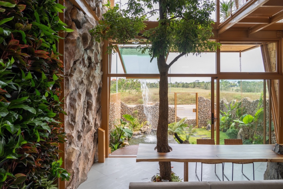 Ga o House by 85 Design