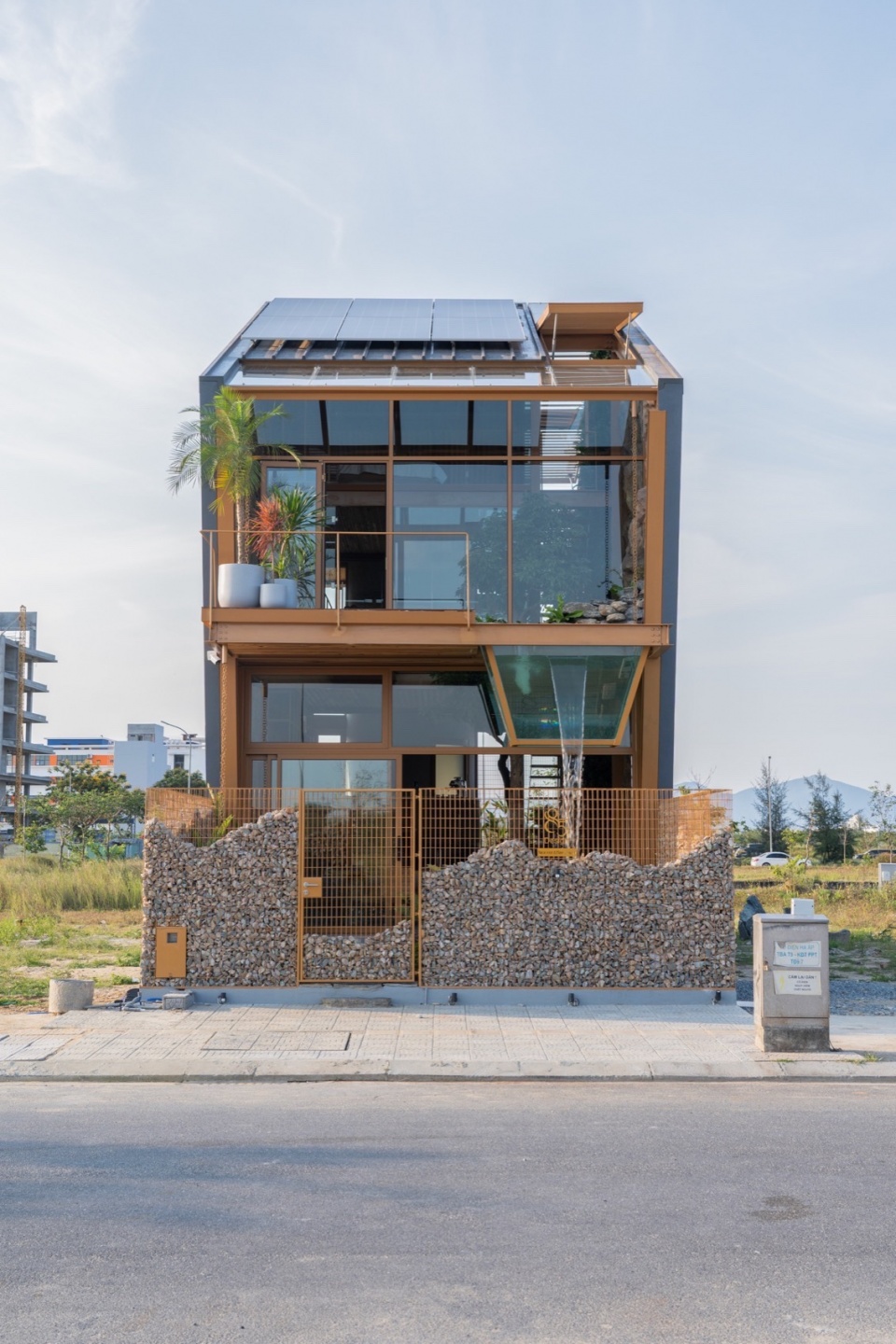 Ga o House by 85 Design