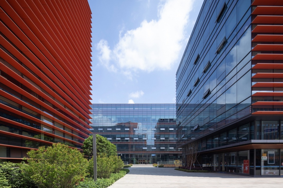 Chengdu Financial Innovation Center Project Phase I by CDADRI ATELIERS 234 France