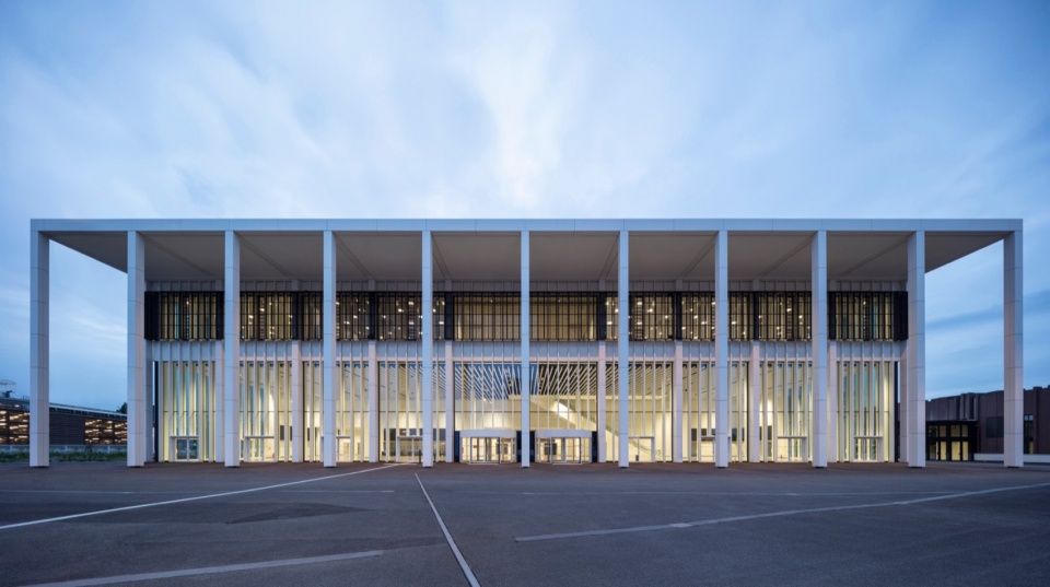 Confex Koelnmesse Cologne Trade Fair by JSWD Architekten