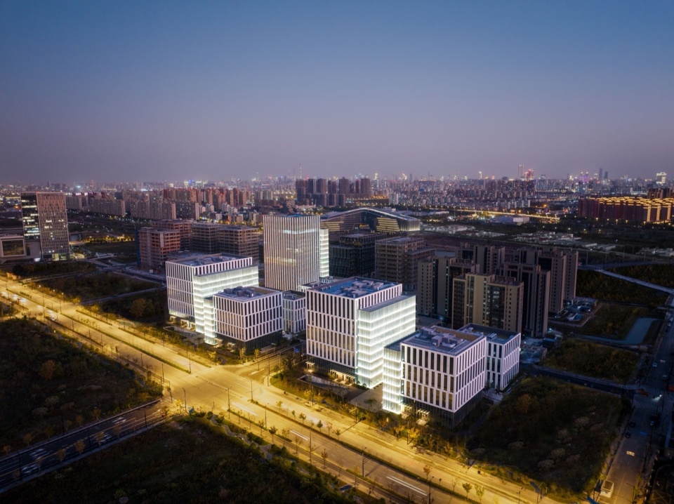 Lingang Group Nanda Digital Intelligence Oasis by Gensler