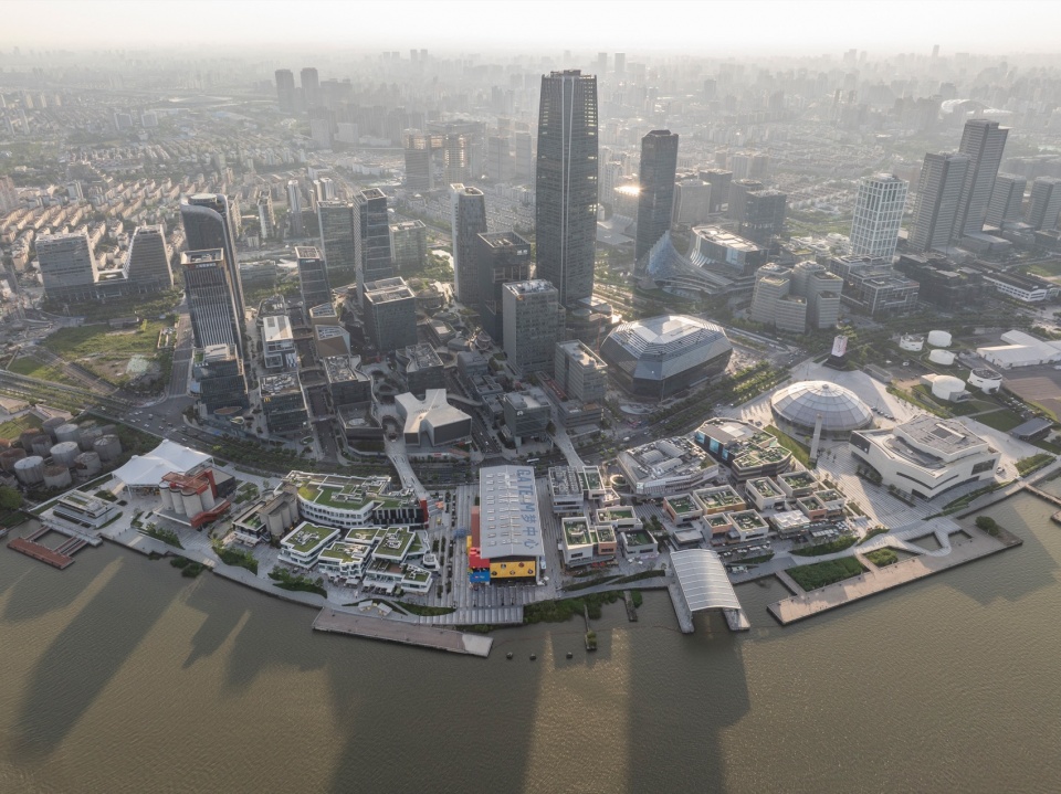 GATE M West Bund Dream Center by MVRDV ksi