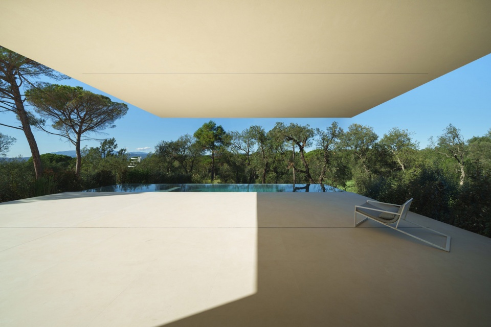 camiral house by fran silvestre arquitectos