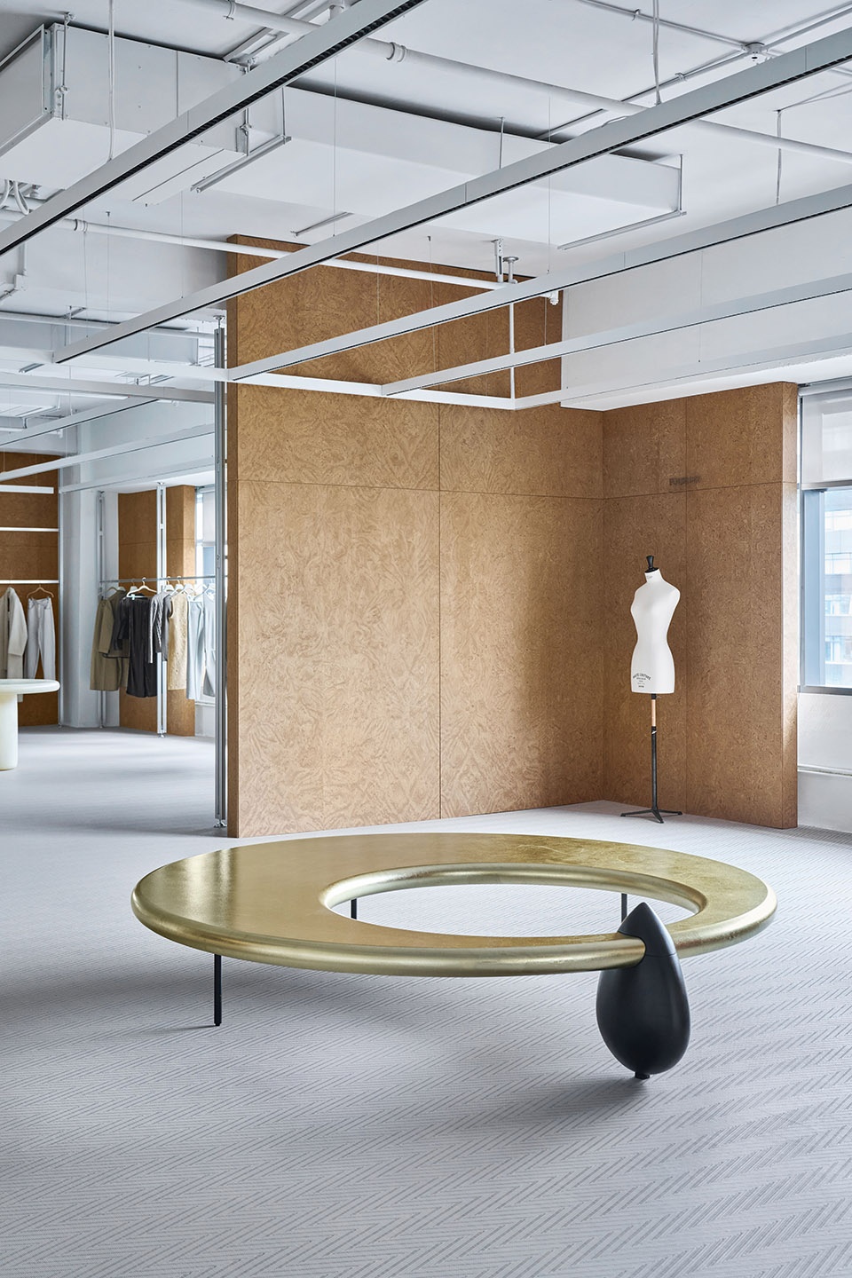 fourher fashion studio by bridge lab