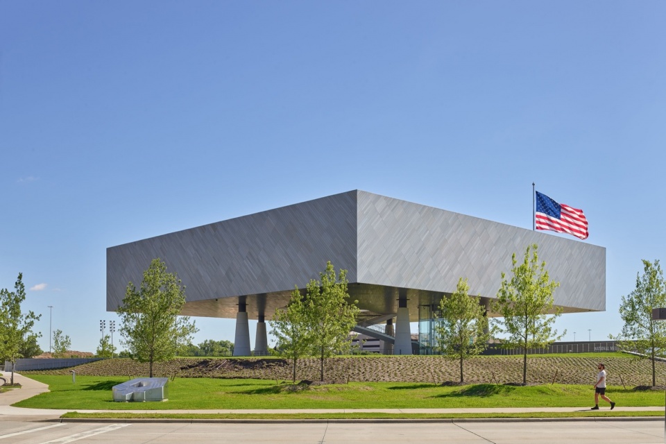 National Medal of Honor Museum Rafael Vinoly Architects