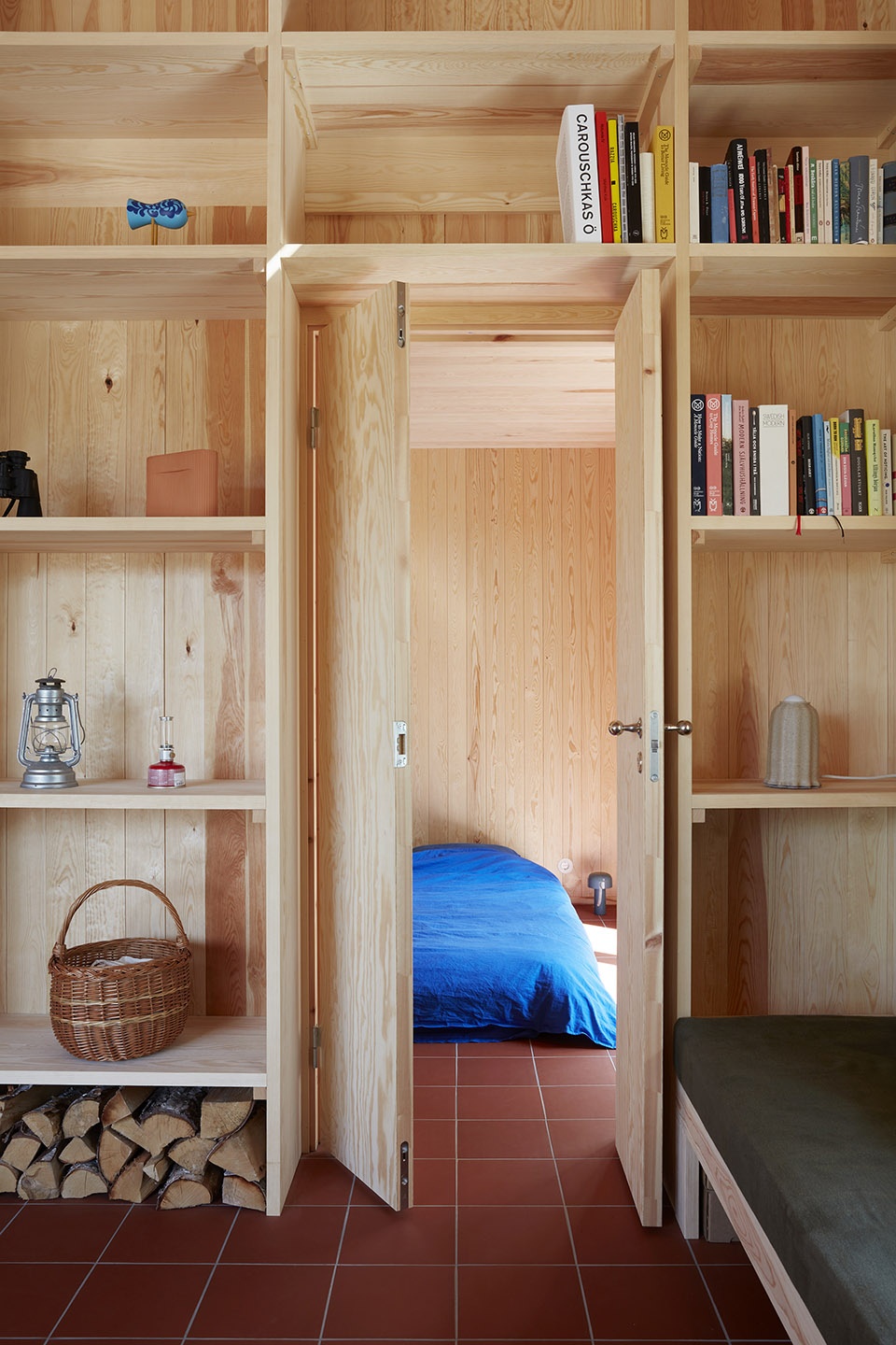 hee house by studio ellsinger