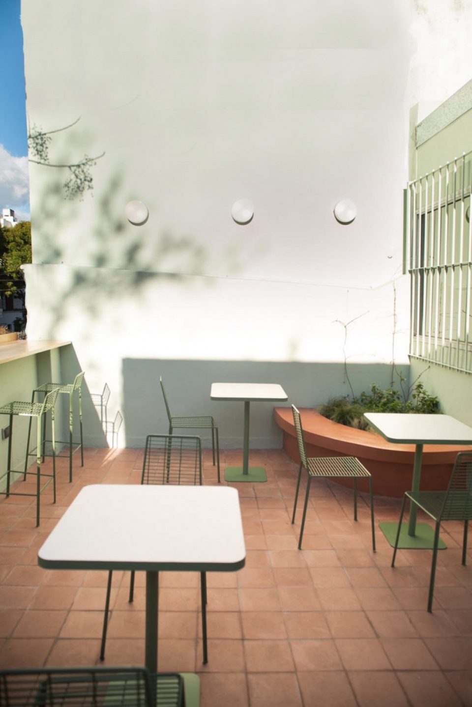 VERDIN by Ohio Estudio