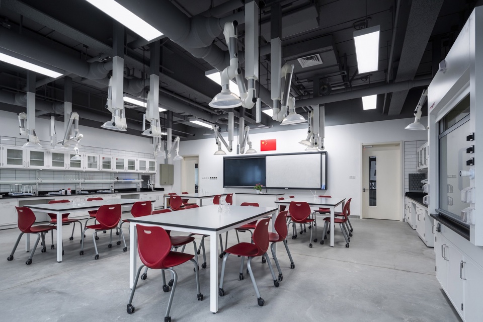 beijing navigation school by education design international inc and cadg facility asia