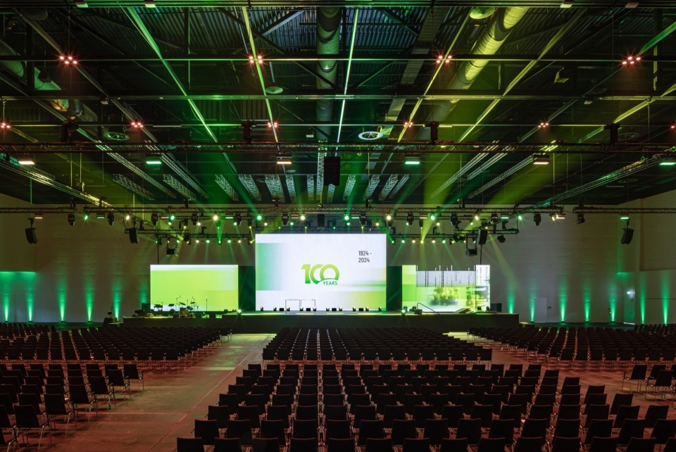 Confex Koelnmesse Cologne Trade Fair by JSWD Architekten