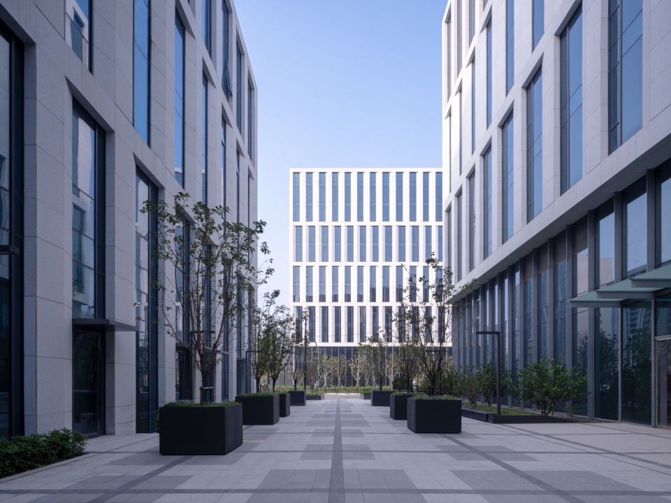 Lingang Group Nanda Digital Intelligence Oasis by Gensler