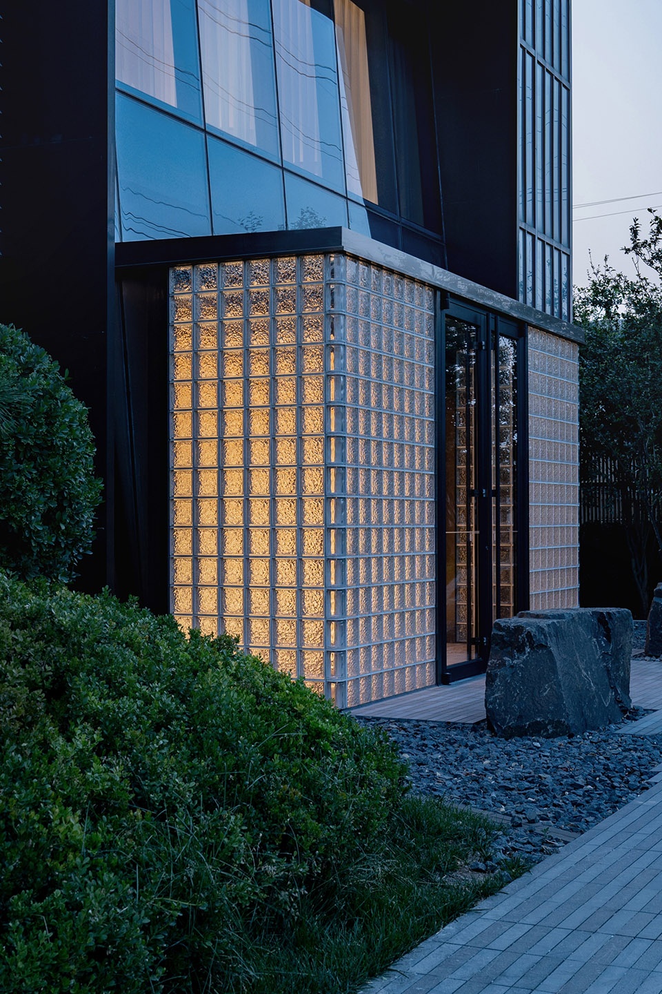 joyous spring wellness center by soong lab
