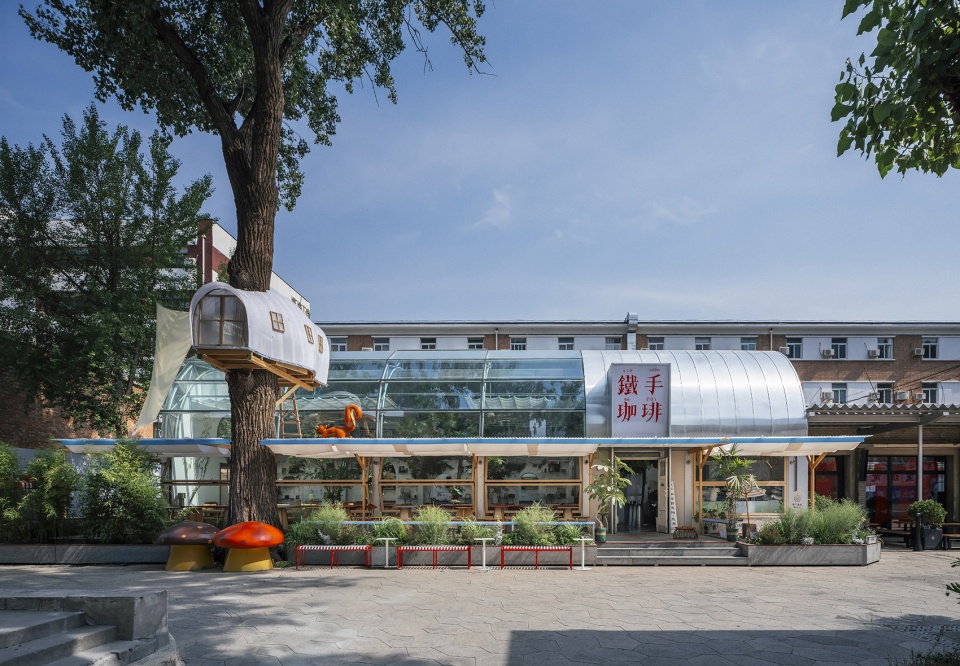 metal hands coffee youyi store by sa architects