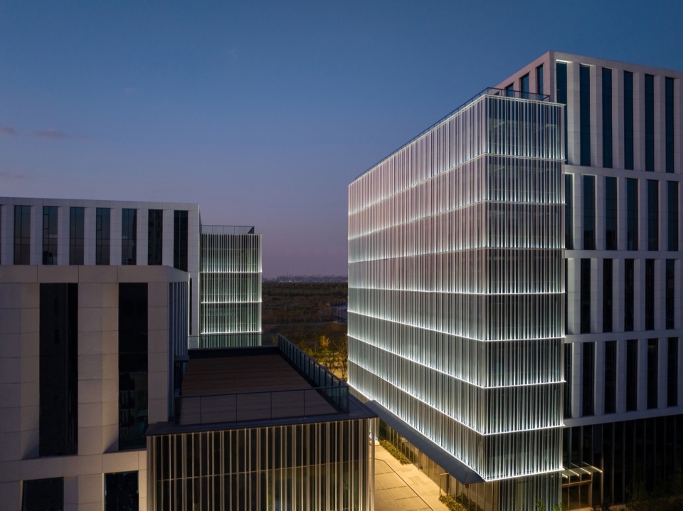 Lingang Group Nanda Digital Intelligence Oasis by Gensler