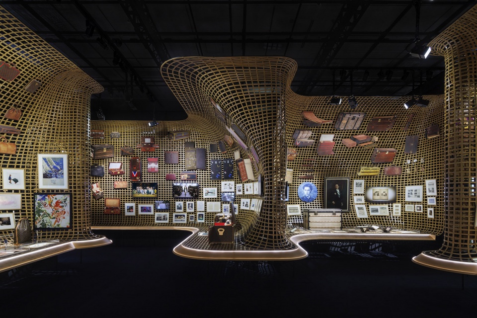 louis vuitton visionary journeys by oma