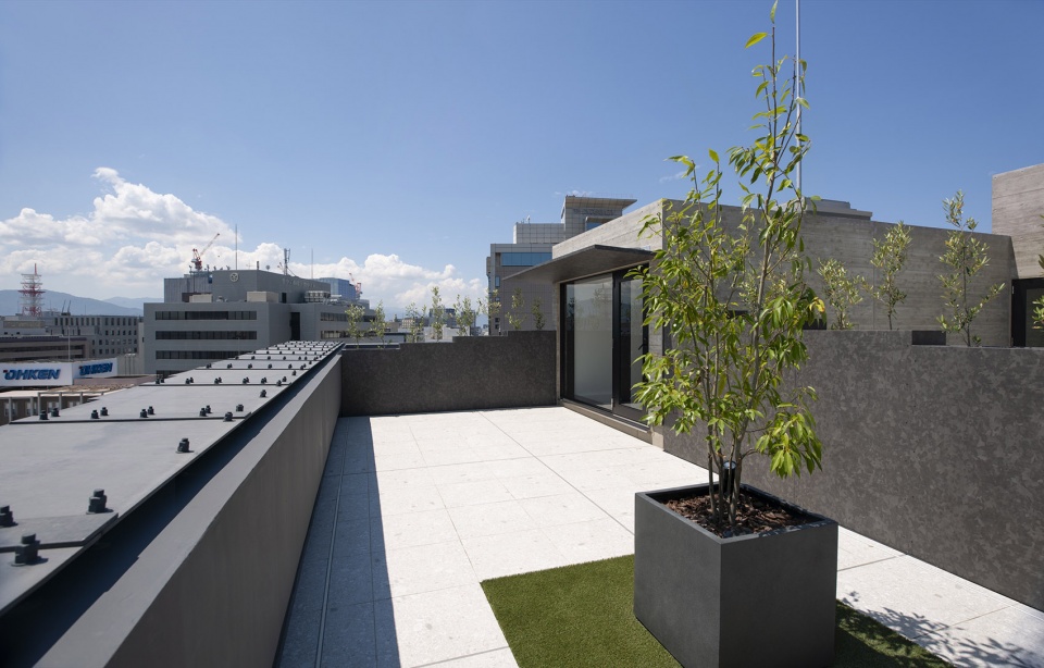 vectors in fukuoka by sako architects