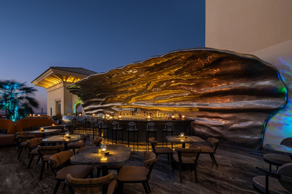 four seasons jumeirah by the sundukovy sisters ss studio