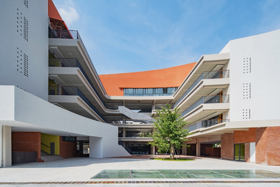 shixia primary school by weijen wang archi